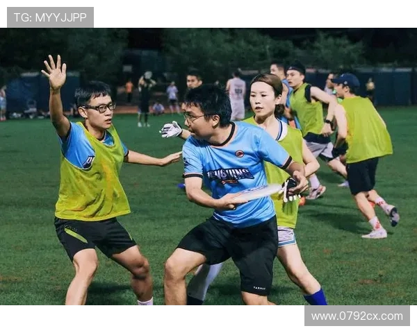 成都飞盘队与重庆飞盘队赛后分析意识碰撞的深度探讨